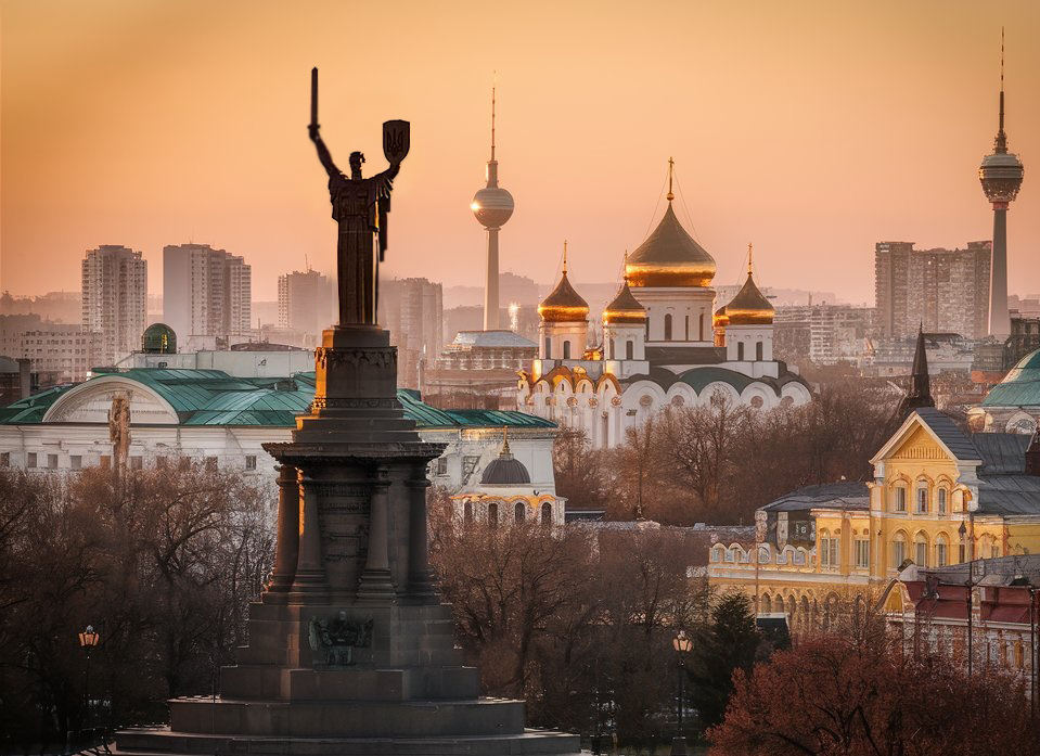 Куди піти в Києві цього літа: найкращі місця для відпочинку
